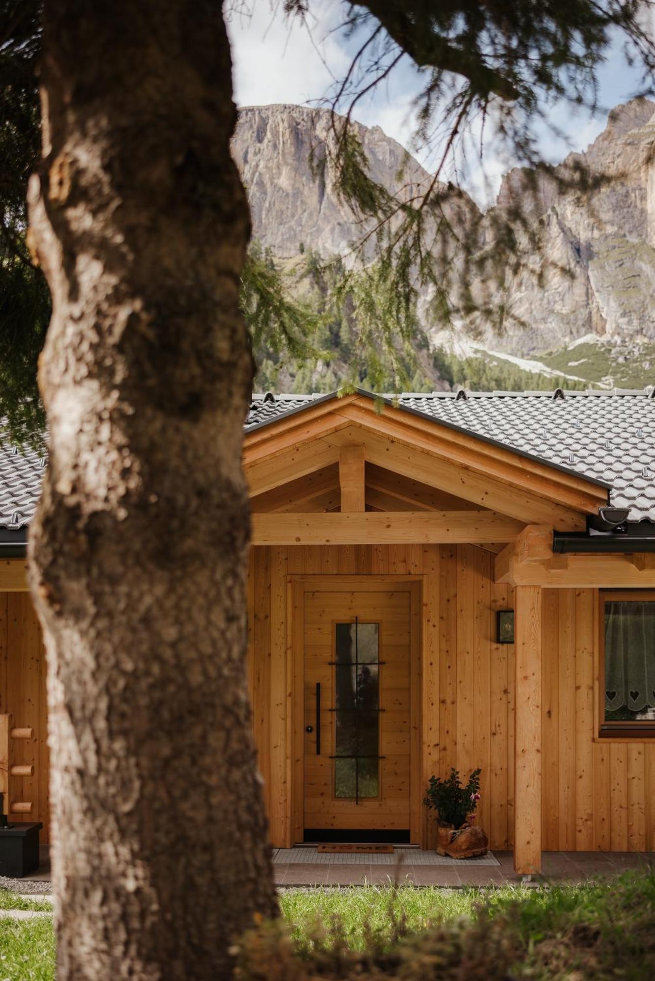 Chalet Laerchenhof Колфоско Екстериор снимка